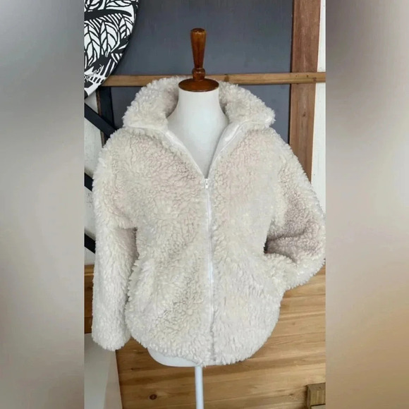 LONG SLEEVE TEDDY BEAR ZIP UP JACKET Size M - Picture 4 of 14